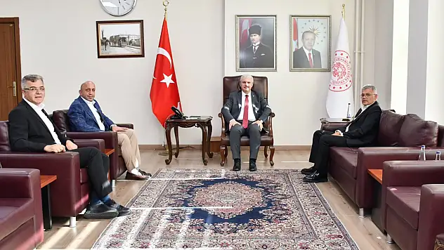 Konyaspor'dan Vali Akın'a ziyaret