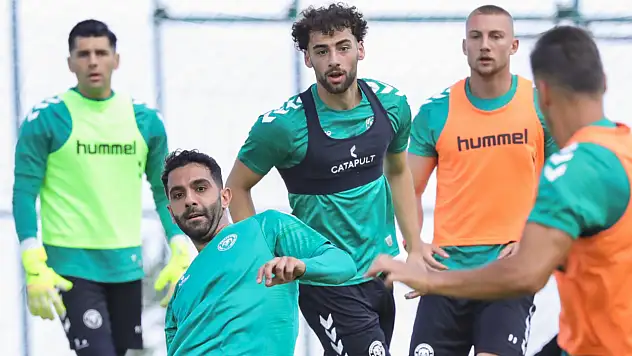Konyaspor, Erzurum kampında hazırlıklarına devam ediyor
