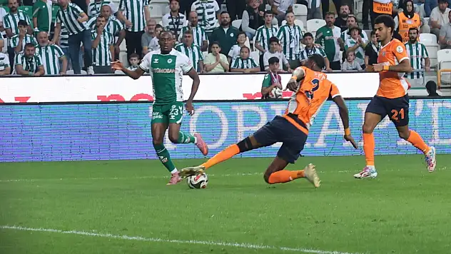 Konyaspor evinde çıkış arıyor! Hedef Başakşehir karşısında 3 puan