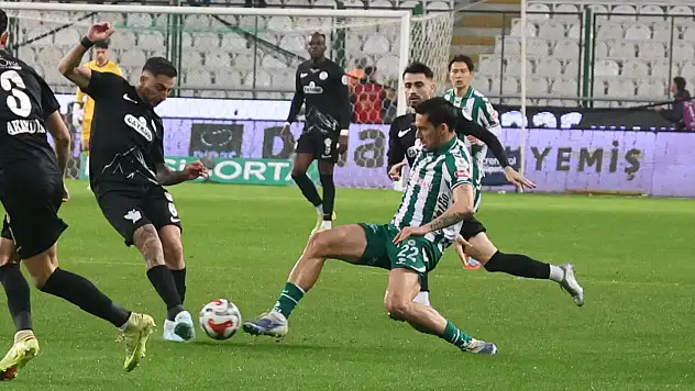 Konyaspor ilk yarıyı geride kapattı