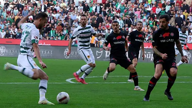 Konyaspor ipten döndü!