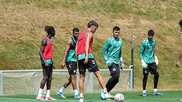 Konyaspor Slovenya kampında vites yükseltti