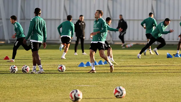 Konyaspor, Trabzonspor deplasmanı için hazırlıklarını sürdürüyor!