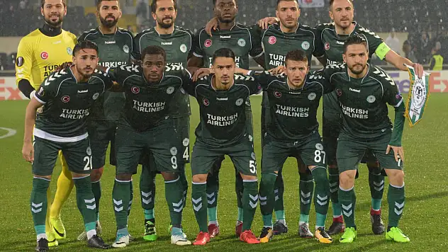 Konyaspor'un acı reçetesi: UEFA sıralamasında dipte, taraftar eski günleri özlüyor!