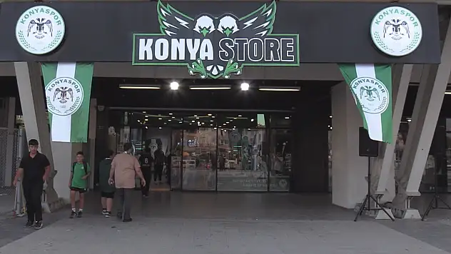 Konyaspor yönetiminden taraftarlara müjde: Konyaspor Store'da indirimler başladı!