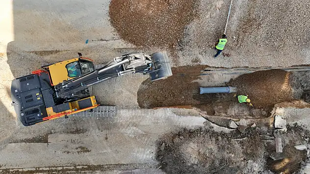 KOSKİ kanalizasyon şebeke çalışmalarına tüm hızıyla devam ediyor