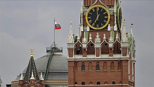 Kremlin'den Kritik Açıklama: Putin-Zelenskiy Zirvesi İçin Şartlar Belirlendi