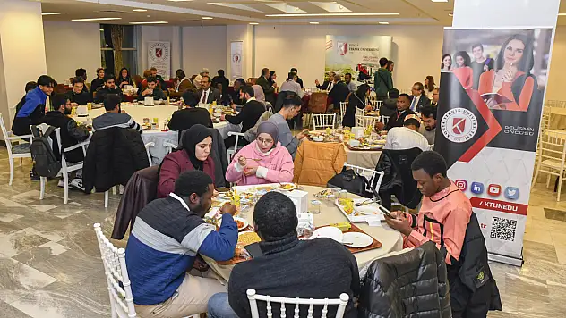 KTÜN' de yabancı uyruklu öğrenciler iftarda buluştu