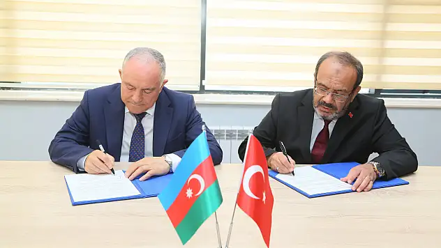 KTÜN ile AzTU arasında protokol imzalandı