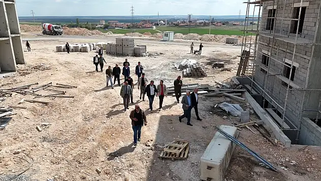 Kulu'da TOKİ inşaatlarına protokol ziyareti