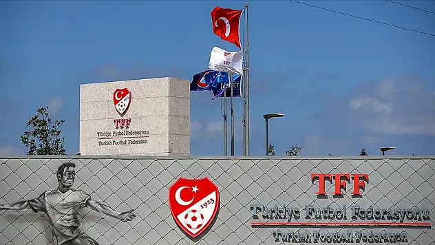 Kulüp başkanları, teknik adamlar ve futbolculardan TFF'ye geçmiş olsun ziyareti