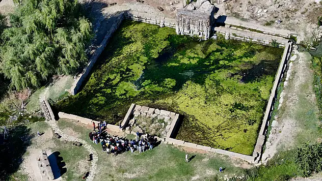 Kuraklık her yeri vurdu! Tanrıların suyu Konya'da 3 bin yıldır akıyor