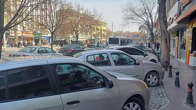 Kurallara seçim ve Pazar arası