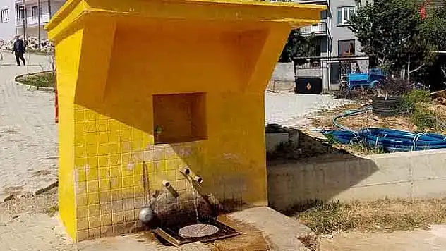 Kuruyan Çeşmeden Yıllar Sonra Su Aktı