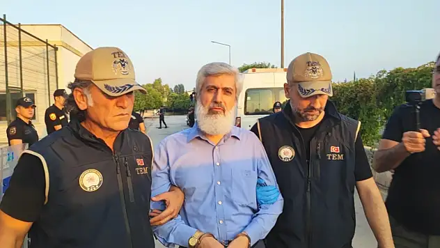 Kuytul'un 2 avukatı da gözaltına alındı!