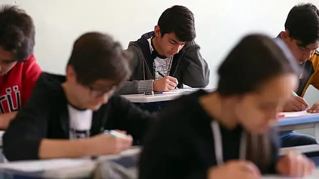 LGS sonuçları açıklandı mı? MEB duyurdu gözler sonuç sorgulama ekranında!