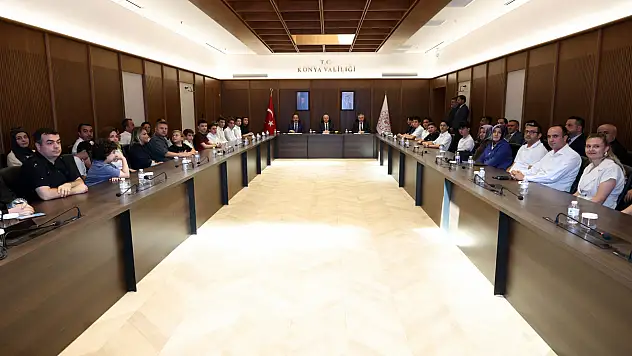 LGS sonuçlarında Konya rüzgarı! Şampiyon sayısını görenler gözlerine inanamadı