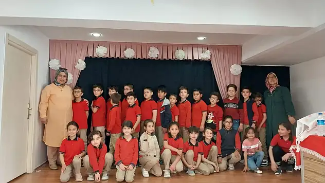 Masal Yolcusu 15 Temmuz öğrencileriyle buluştu