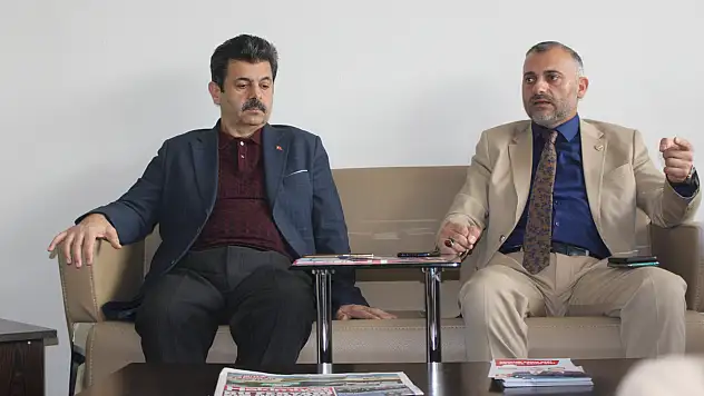 Meram Belediye başkan adayı Özerdem 'Meram, küme düştü'