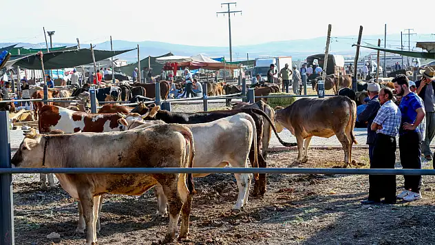 Meram Belediyesi'nden bayrama tam kadro hazırlık!