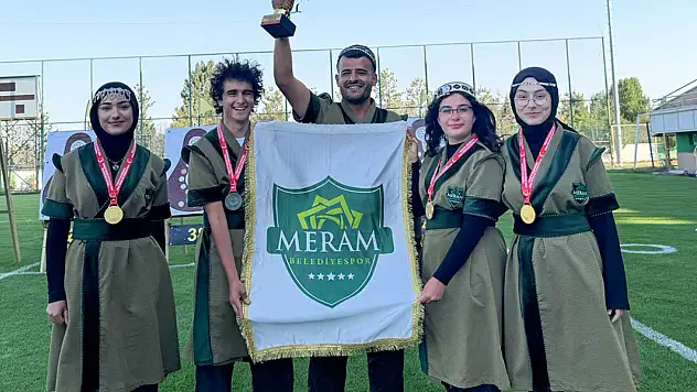 Meram Belediyespor'dan okçuluk ve taekwondo'da çifte başarı