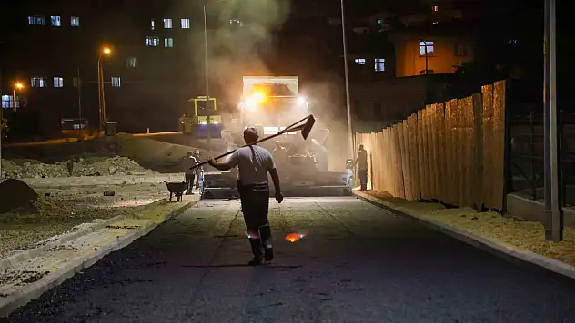 Meram'da gece mesaisiyle şehir yenileniyor