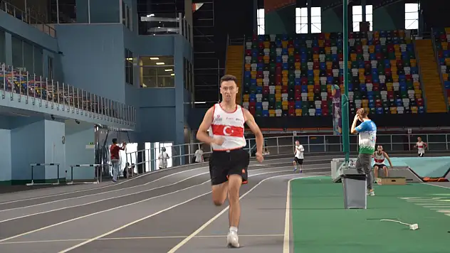 Meram'ın gururu Muhammed Eren, İstanbul'daki şampiyonada zirveye yerleşti