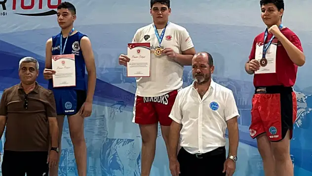 Merem Belediyesporlu Yiğithan gururlandırdı!