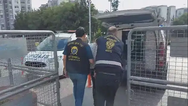 Meslektaşını öldürüp hiçbir şey olmamış gibi işe gitti