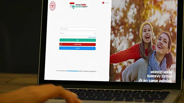 MHRS'den geçen ay alınan yaklaşık 3 milyon randevuya gidilmedi