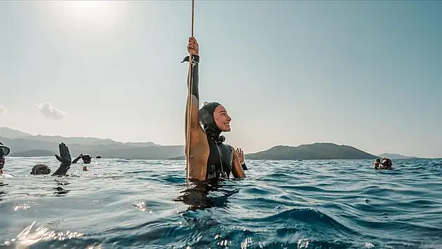 Milli sporcu Türkiye rekoru kırdı