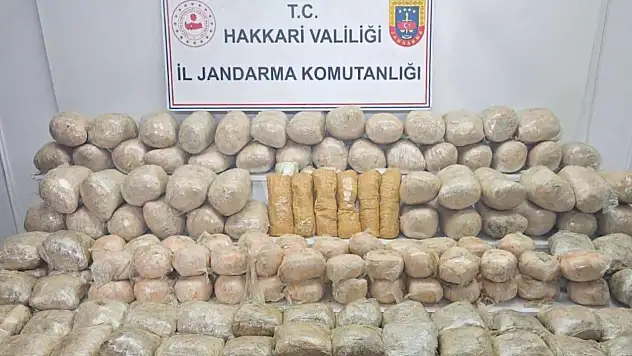'Narkokapan-13' operasyonu: Jandarma tırda kilolarca esrar buldu!