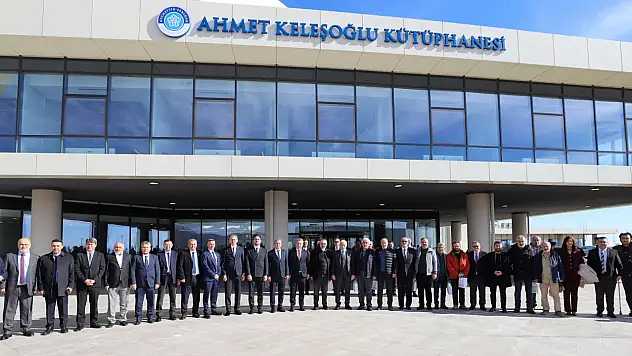 NEÜ'de tarihi yükseliş: 'Dünyada ilk 500' hedefi gerçekleşti