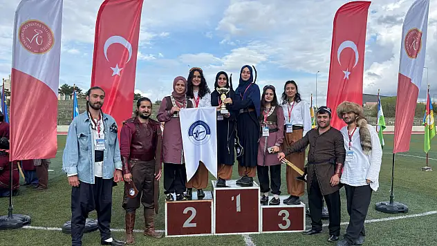 NEÜ geleneksel Türk okçuluğunda başarıya ok uçurdu