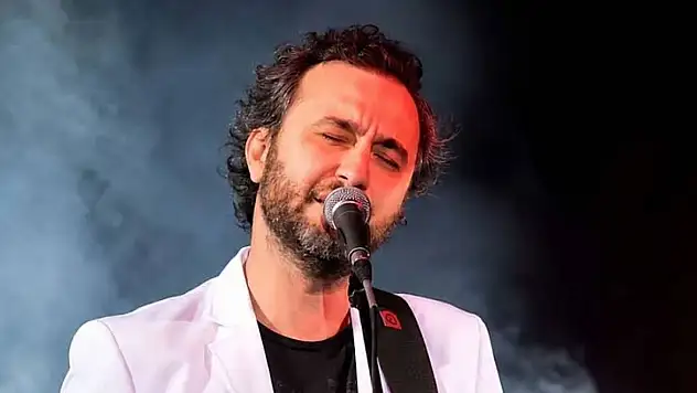 Nev Kimdir, Kaç Yaşındaydı? Şarkıcı Nev (Nevzat Doğansoy) Neden Öldü?