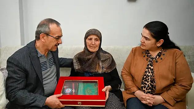 O vali binlerce ailenin ihtiyaçlarını karşıladı