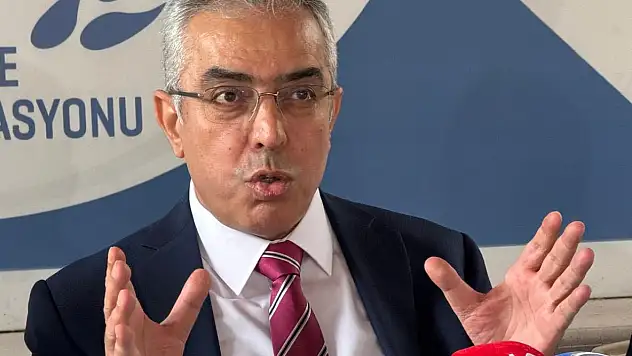 Öcalan'a komisyonda görev mi verilecek? Mehmet Uçum'dan dikkat çeken açıklama