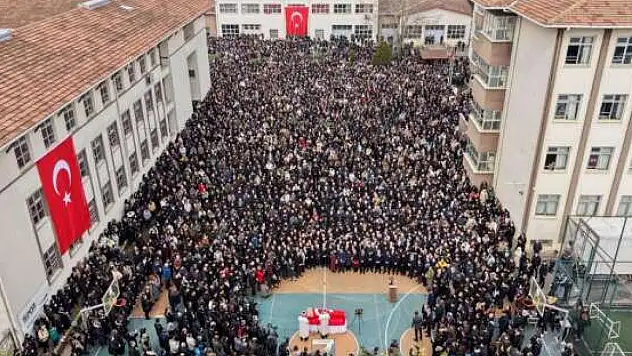 Öğrencisinin saldırısında hayatını kaybeden Fatma öğretmen Konya'da sonsuzluğa uğurlanacak!