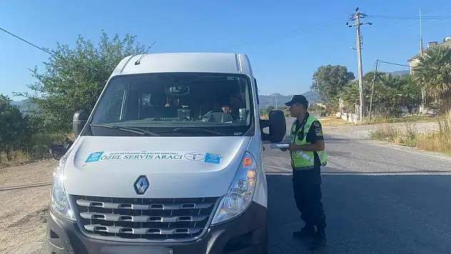 Okul servislerine denetim