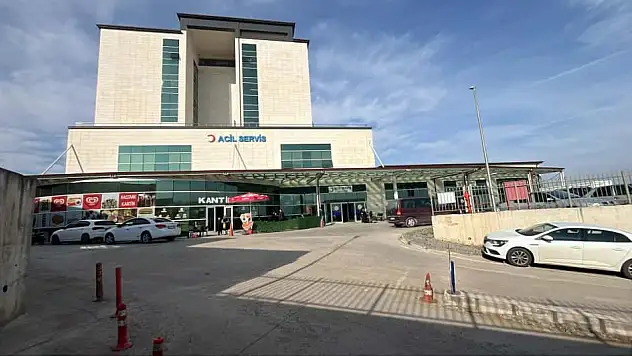 Okuldaki öğretmen fark etti, anne ve 6 çocuğu hastaneye kaldırıldı