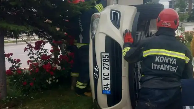 Olayın adresi Konya: Araç yan yattı sürücü son anda kurtuldu!