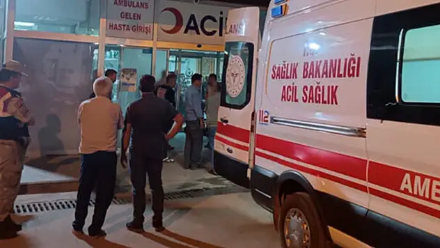Olmaz olsun böyle evlat babasını öldürdü annesini yaraladı