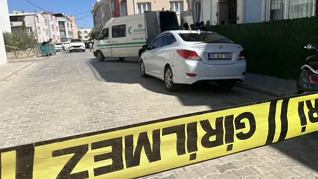 Önce eşini sonra kendini vurdu