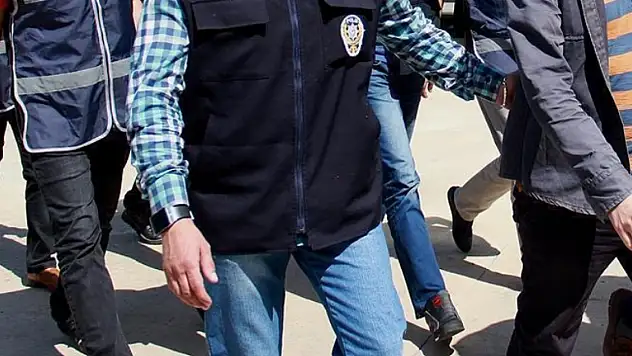 Organize suç örgütüne eş zamanlı operasyon: 9 gözaltı!