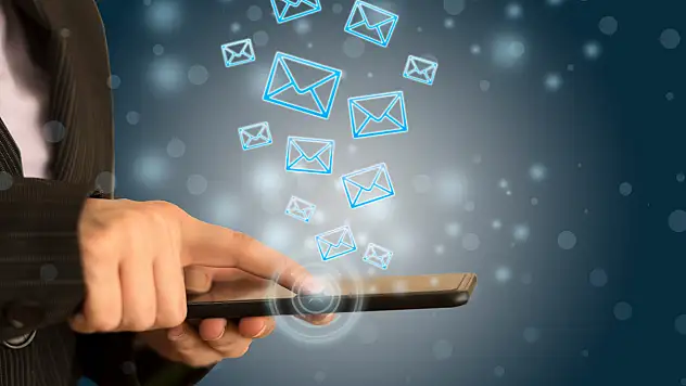 Orhan Aladağ kimdir? Orhan Aladağ mesajları nedir? Orhan Aladağ SMS olayı nedir?