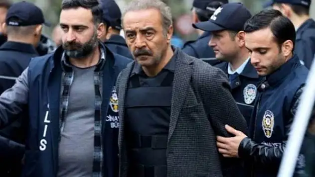 Ortalığı kasıp kavuran o diziye tepkiler çığ gibi büyüyor!