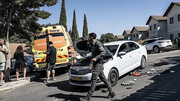 Otelde bıçaklı saldırı: 2 Yaralı