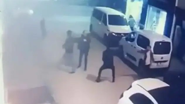 Otelde silahlı kavga: Avukatın vurduğu baba ve oğlu hayatını kaybetti