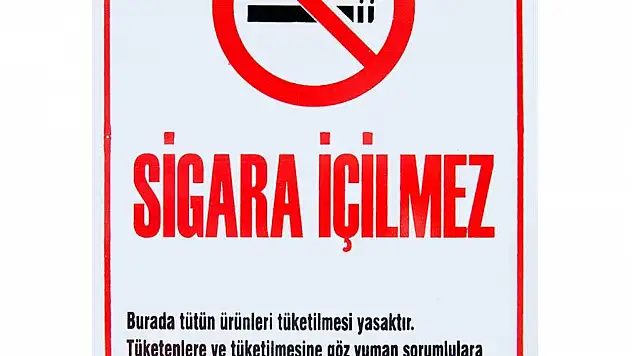 Otomobilde sigara içmeye yasak geliyor