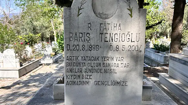 Özel'e saldıran şüphelinin katlettiği oğlunun mezarındaki ifadeler dikkat çekti